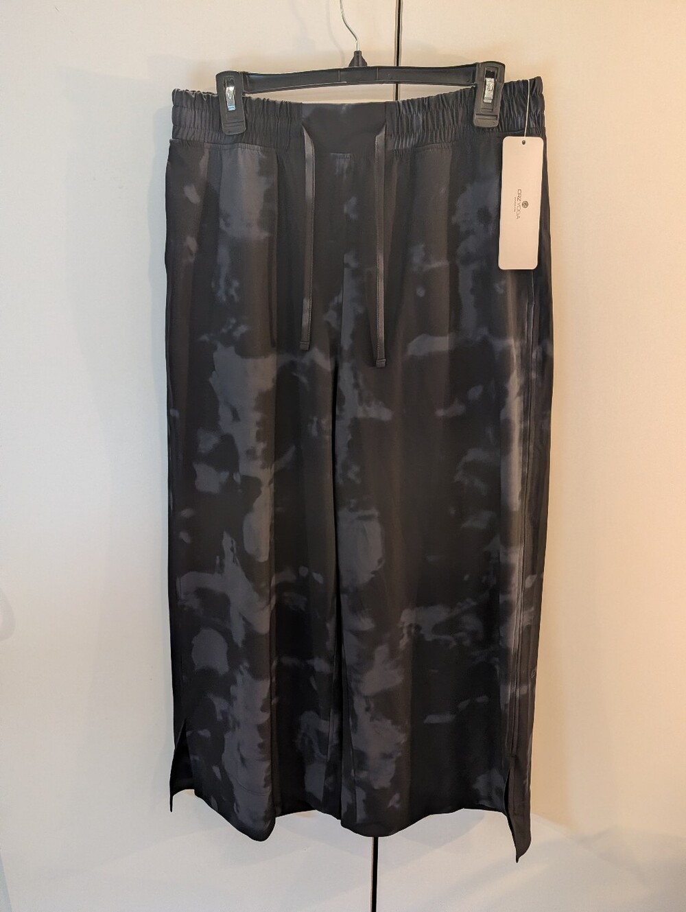 CRZ YOGA Black Print Wide Leg Large Pants NWT